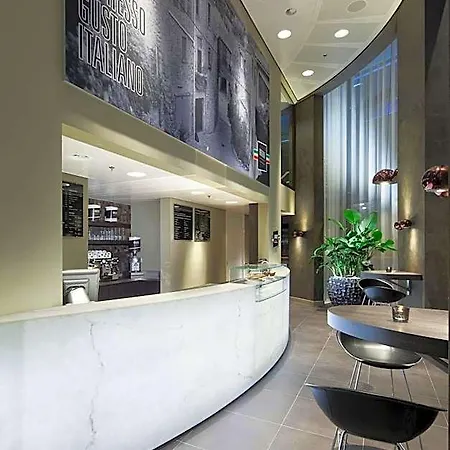 阿姆斯特丹弗莱彻酒店 酒店 4*
